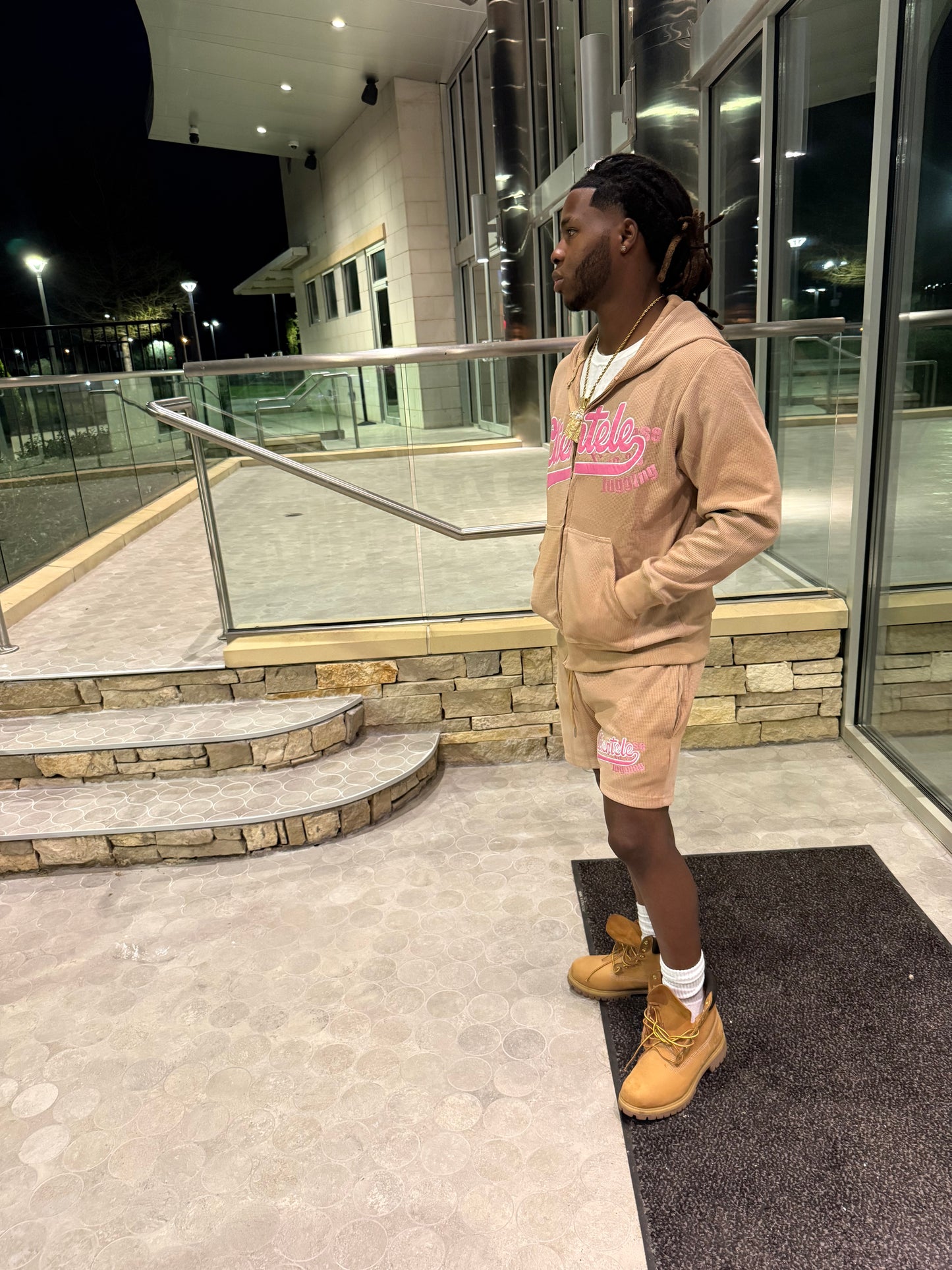 Clientele Tan & Pink Set